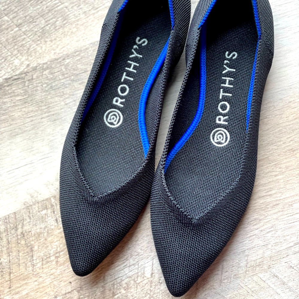 Rothy’s pointed black flat size 7.5